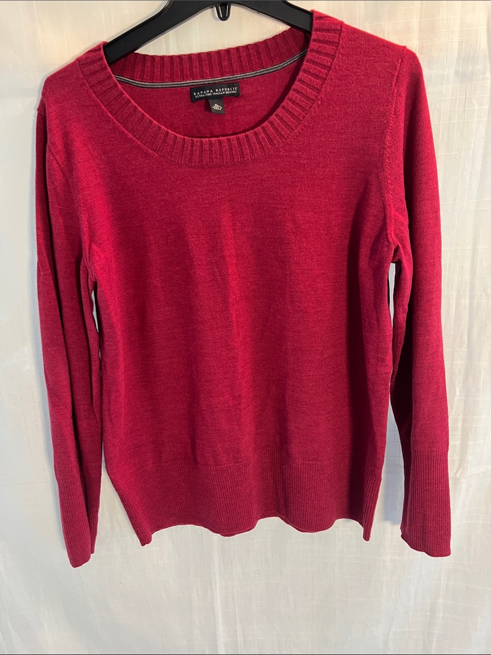 Banana Republic Women's Cranberry Red Scoopneck Sweater Sz XL
